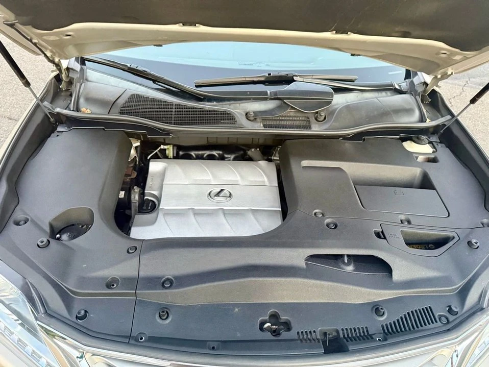 2015 Lexus RX 3rd Gen - Image 4 of 19