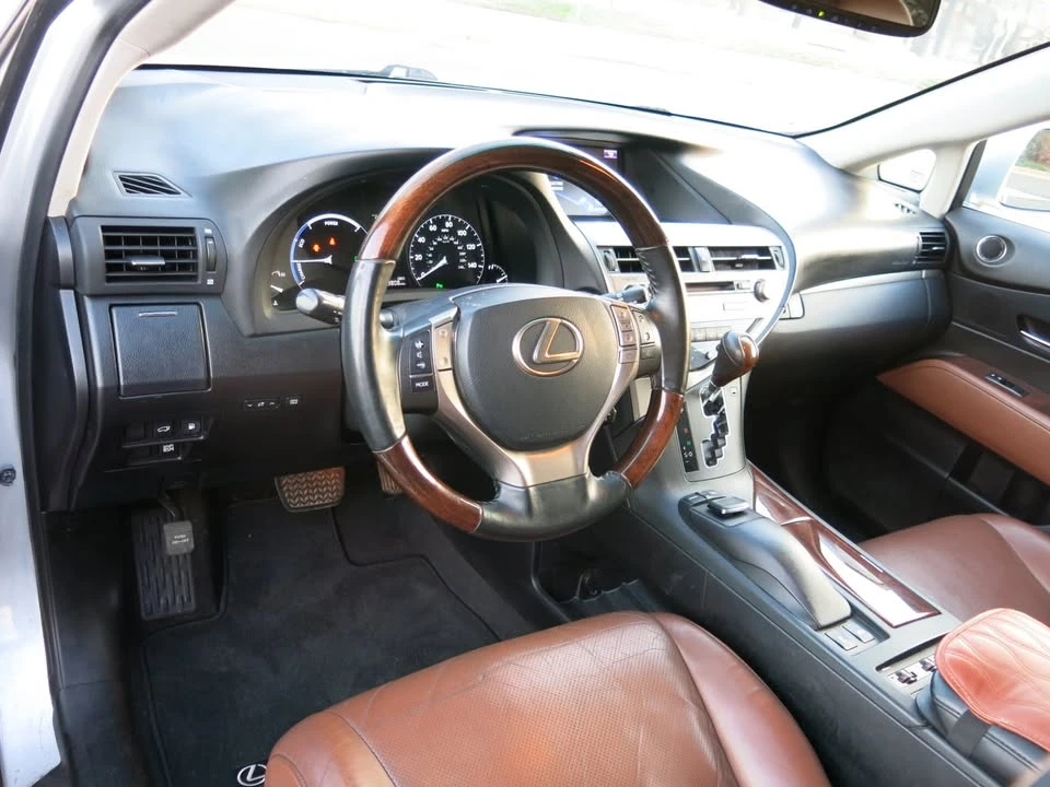 2015 Lexus RX 3rd Gen - Image 4 of 10