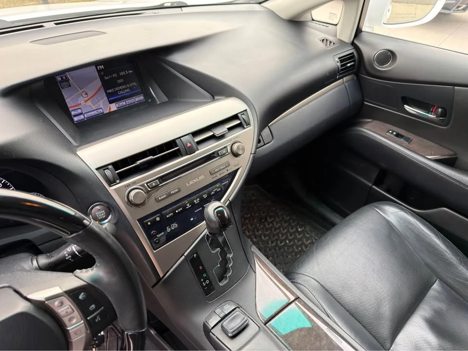 2015 Lexus RX 3rd Gen - Image 12 of 13