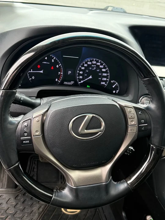 2015 Lexus RX 3rd Gen - Image 15 of 20
