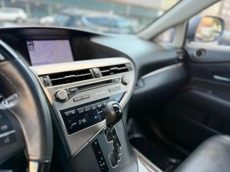 2015 Lexus RX 3rd Gen - Image 11 of 20