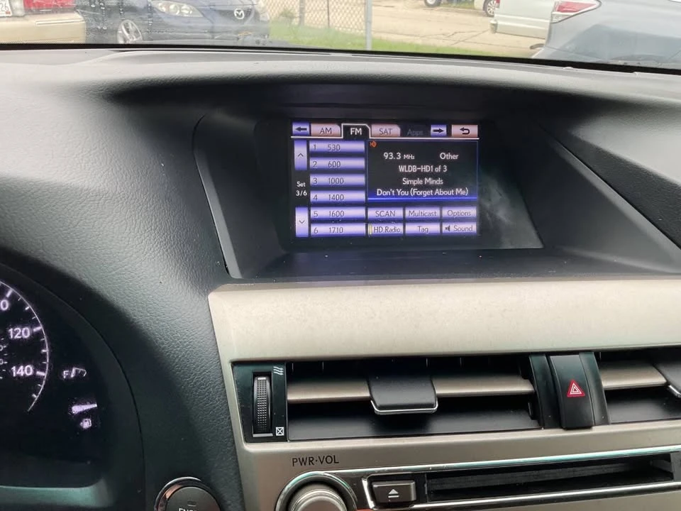 2015 Lexus RX 3rd Gen - Image 19 of 20