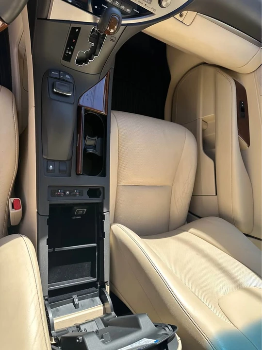 2015 Lexus RX 3rd Gen - Image 14 of 19
