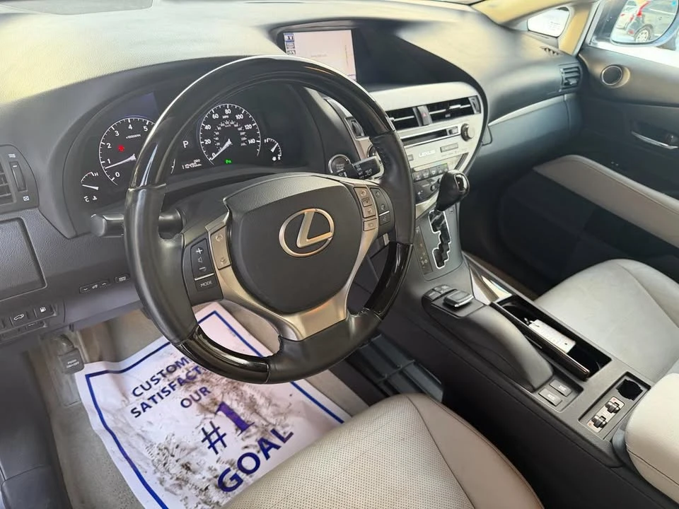 2015 Lexus RX 4th Gen - Image 9 of 17