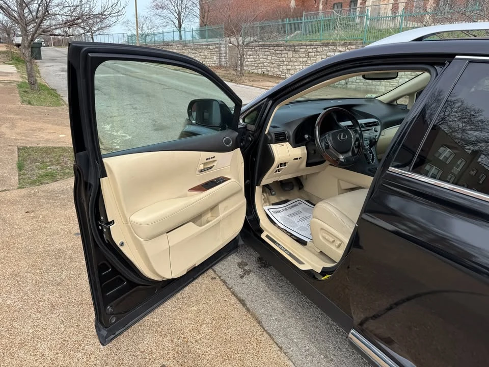 2015 Lexus RX 3rd Gen - Image 8 of 19