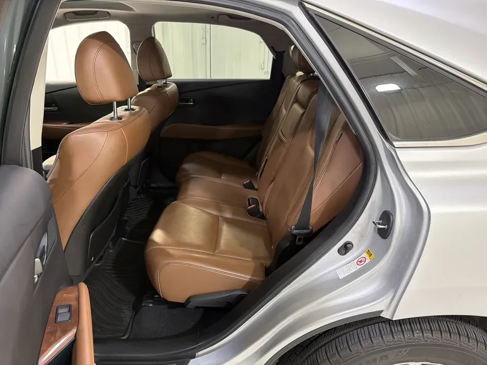 2015 Lexus RX 3rd Gen - Image 11 of 19