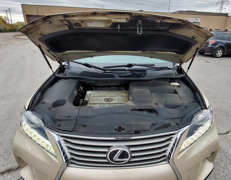 2015 Lexus RX 3rd Gen - Image 18 of 19