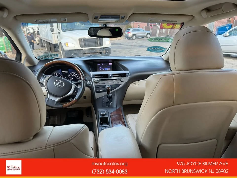 2015 Lexus RX 3rd Gen - Image 12 of 20