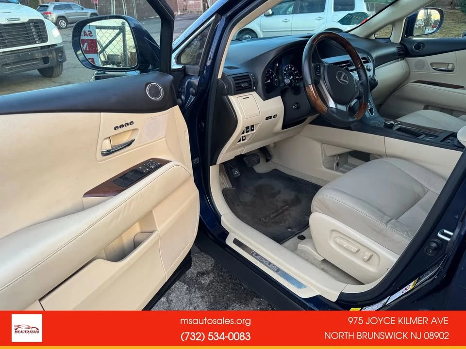 2015 Lexus RX 3rd Gen - Image 11 of 20