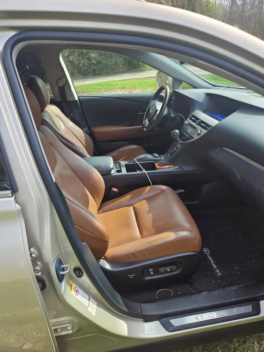 2015 Lexus RX 3rd Gen - Image 5 of 10
