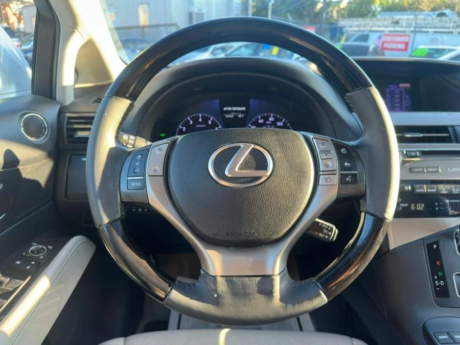 2015 Lexus RX 3rd Gen - Image 15 of 18