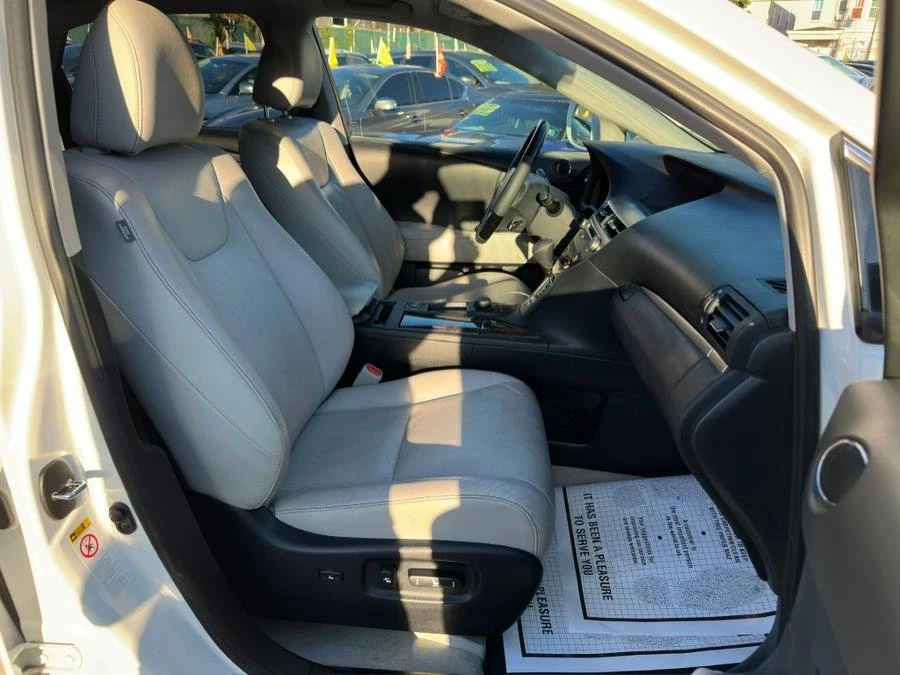 2015 Lexus RX 3rd Gen - Image 10 of 18