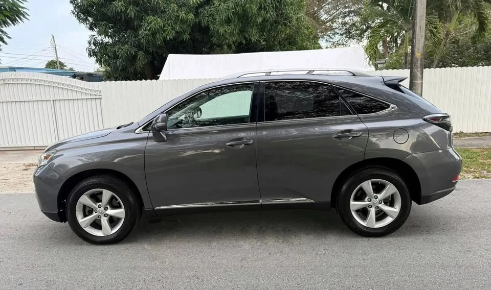 2015 Lexus RX 3rd Gen - Image 9 of 20