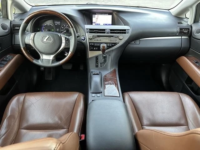 2015 Lexus RX 3rd Gen - Image 16 of 18