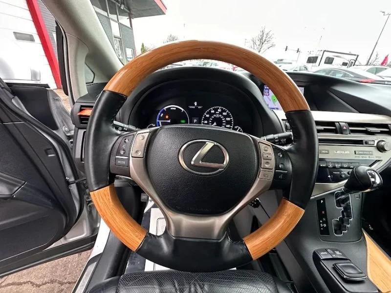2015 Lexus RX 3rd Gen - Image 17 of 19