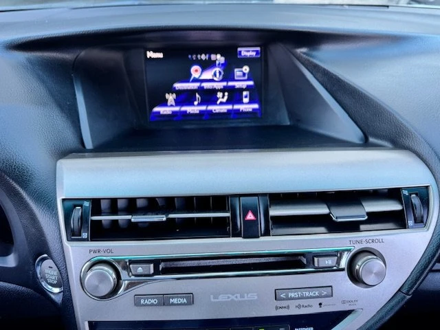 2015 Lexus RX 3rd Gen - Image 18 of 21