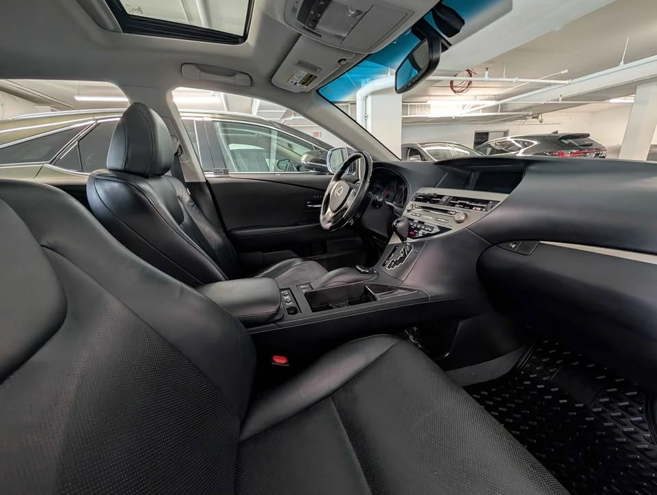 2015 Lexus RX 3rd Gen - Image 4 of 5