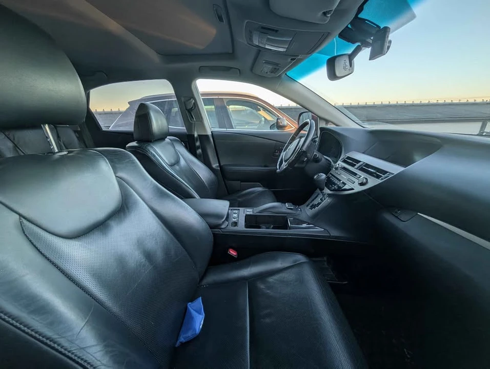 2015 Lexus RX 3rd Gen - Image 6 of 7