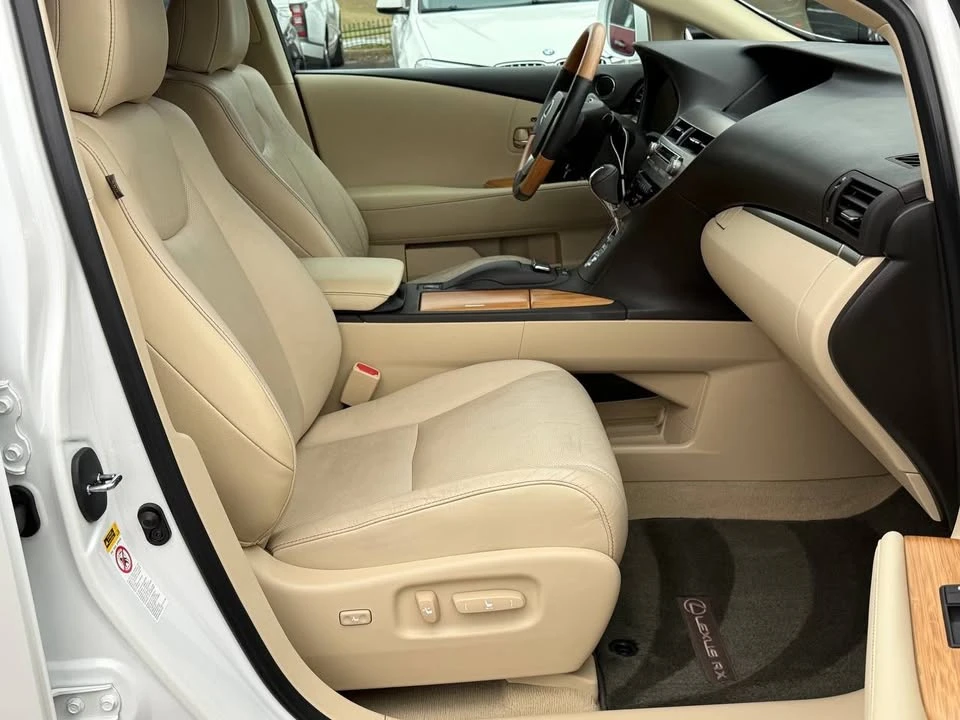 2015 Lexus RX 3rd Gen - Image 6 of 16