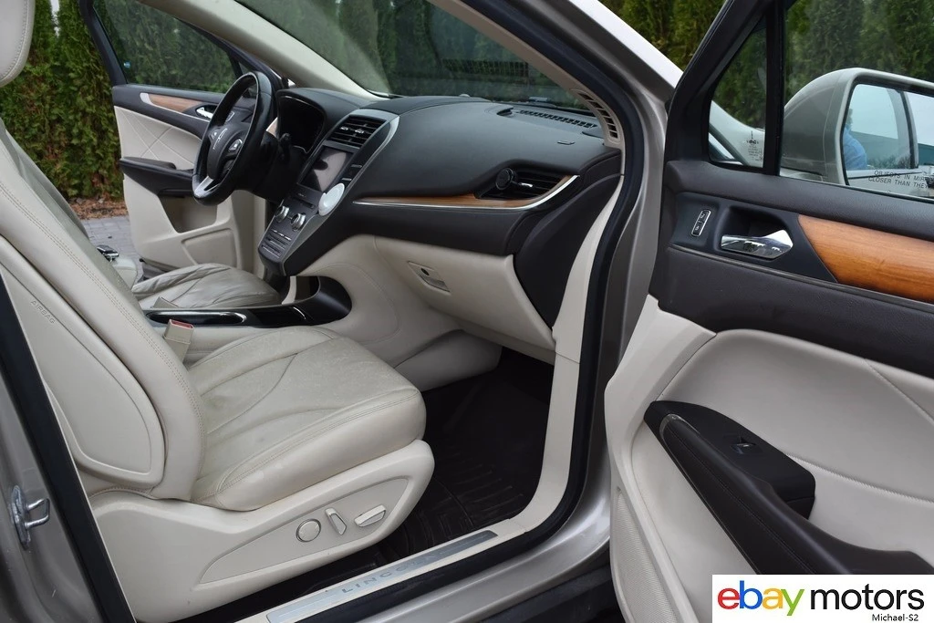 2015 Lincoln MKC - Image 17 of 24