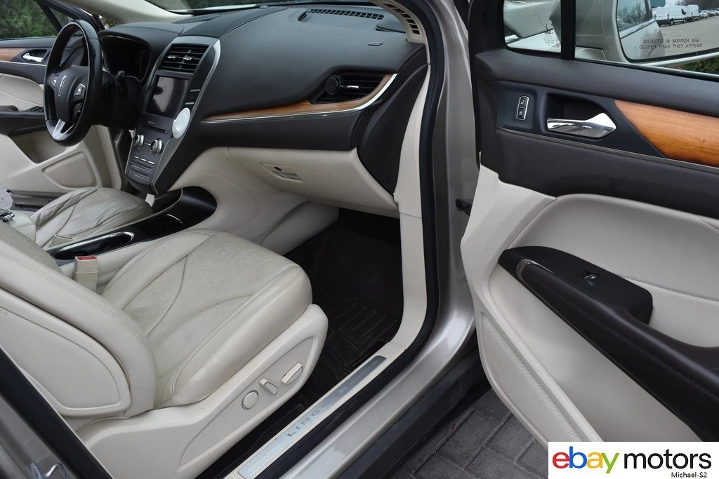 2015 Lincoln MKC - Image 16 of 24