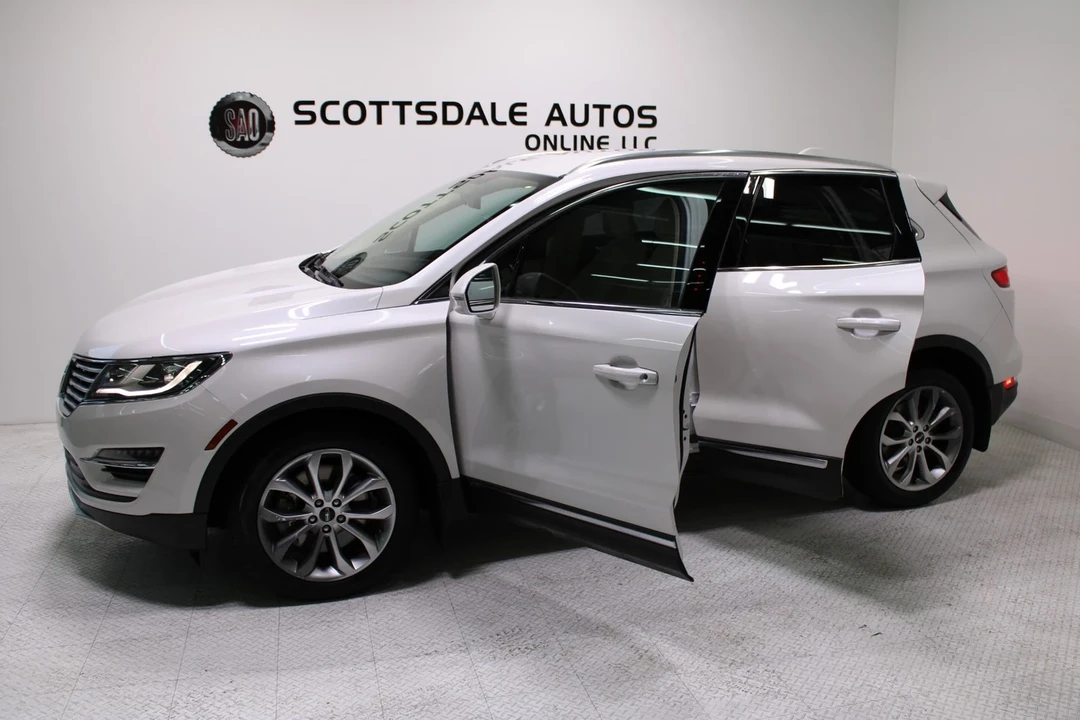 2015 Lincoln MKC - Image 18 of 21