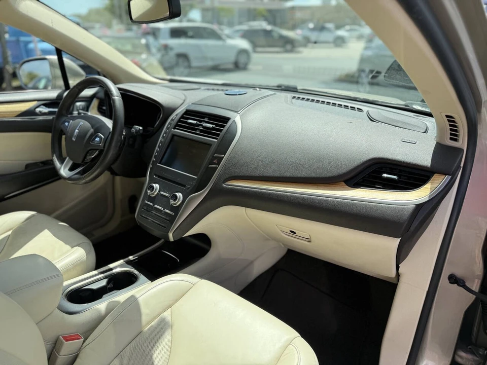 2015 Lincoln MKC - Image 16 of 21