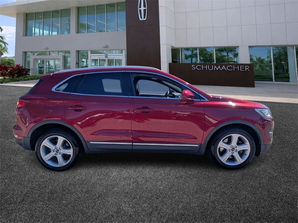 2015 Lincoln MKC - Image 8 of 12