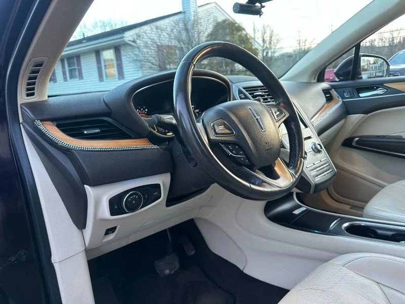 2015 Lincoln MKC - Image 10 of 12