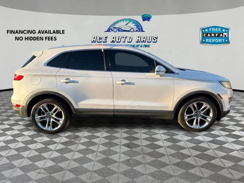 2015 Lincoln MKC - Image 8 of 12