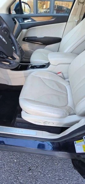 2015 Lincoln MKC - Image 6 of 7