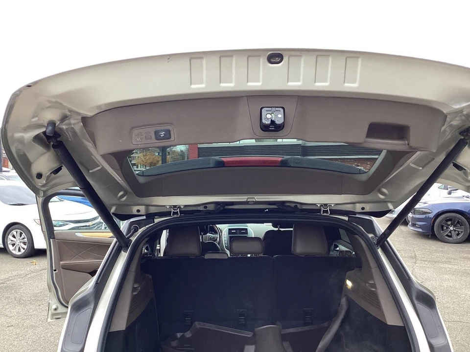 2015 Lincoln MKC - Image 18 of 21