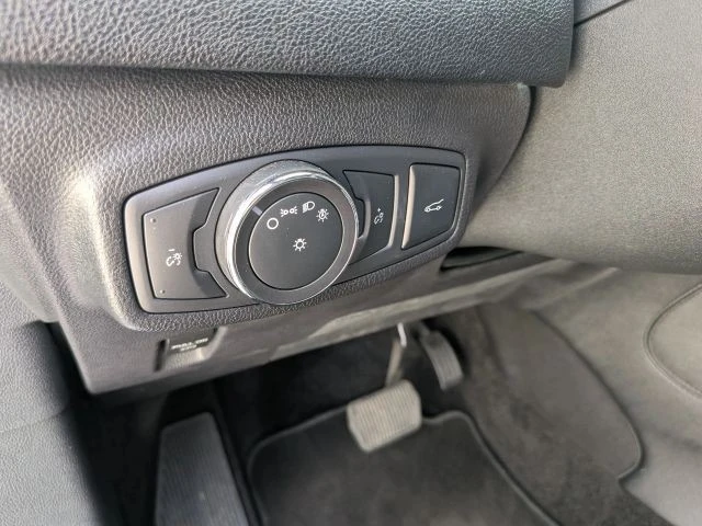2015 Lincoln MKC - Image 17 of 21