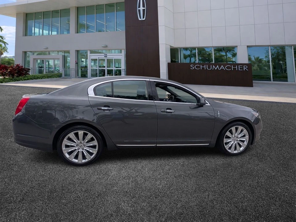 2015 Lincoln MKS - Image 8 of 21