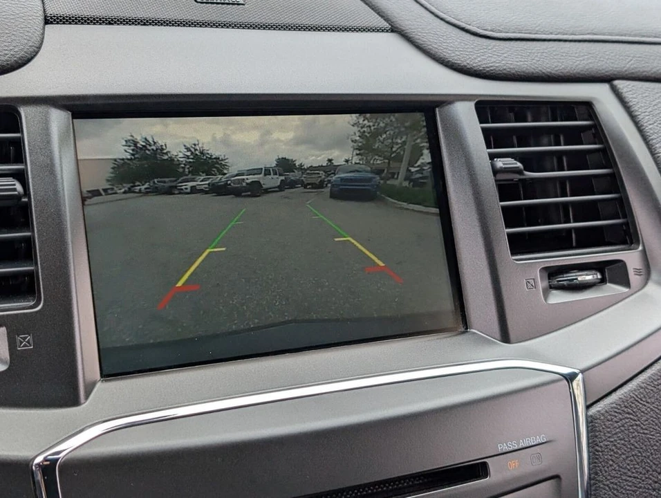 2015 Lincoln MKS - Image 20 of 21
