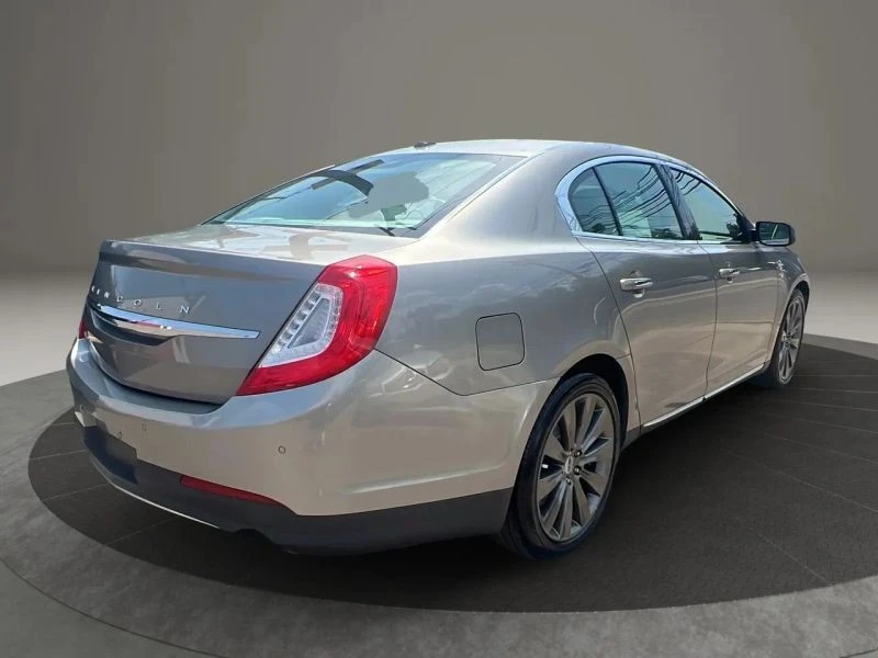 2015 Lincoln MKS - Image 5 of 12