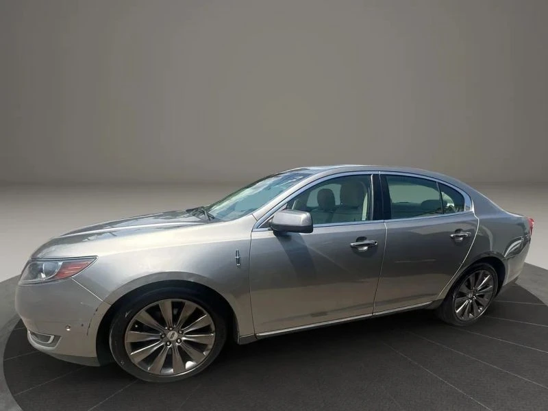 2015 Lincoln MKS - Image 8 of 12