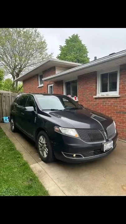 2015 Lincoln MKT - Image 10 of 10