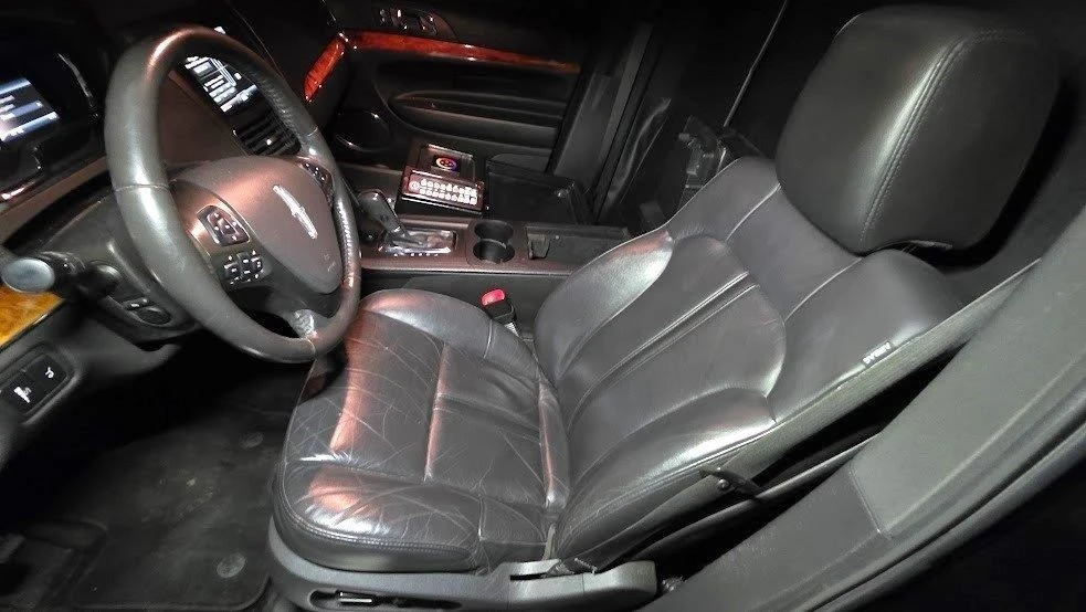 2015 Lincoln MKT - Image 18 of 20