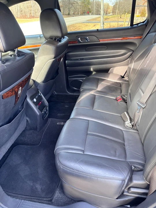 2015 Lincoln MKT - Image 15 of 21