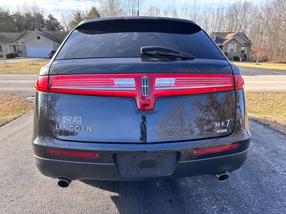2015 Lincoln MKT - Image 10 of 21
