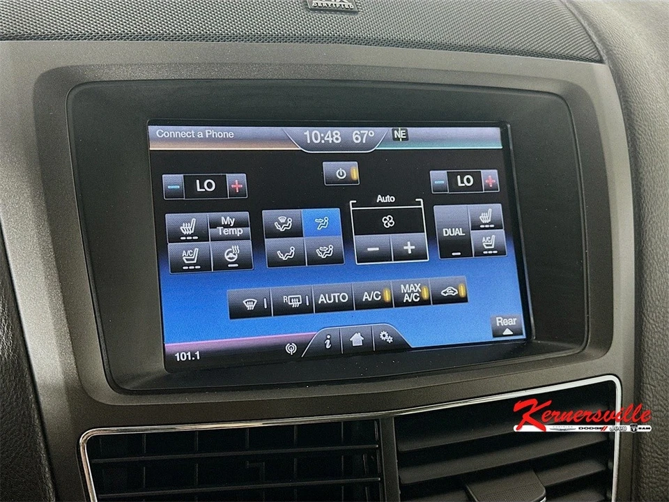 2015 Lincoln MKT - Image 18 of 21
