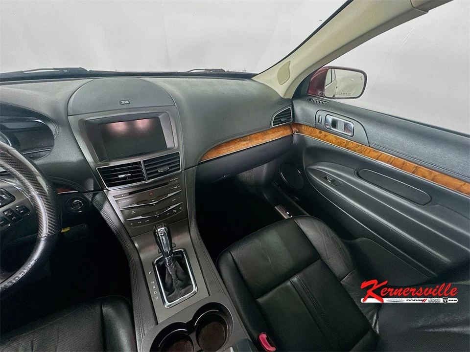 2015 Lincoln MKT - Image 11 of 12