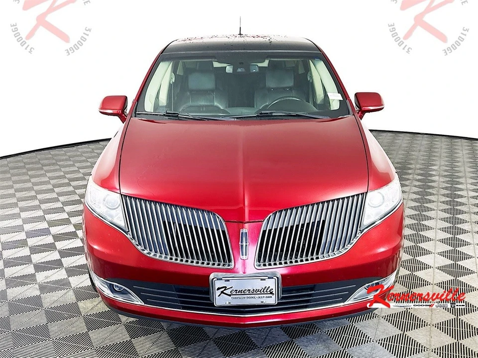 2015 Lincoln MKT - Image 2 of 12
