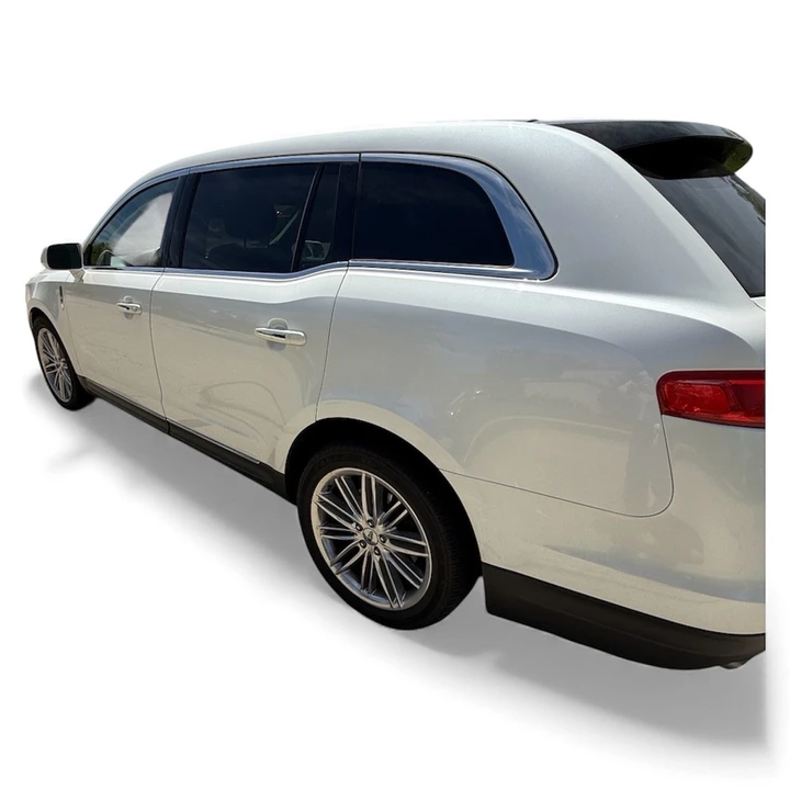 2015 Lincoln MKT - Image 5 of 21