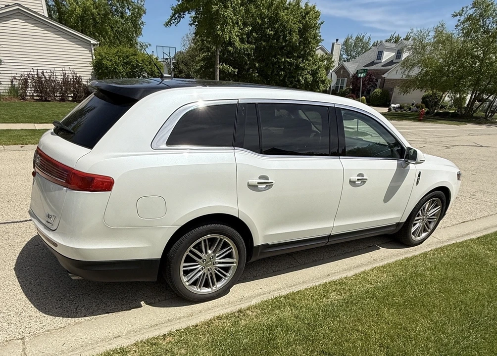 2015 Lincoln MKT - Image 21 of 21