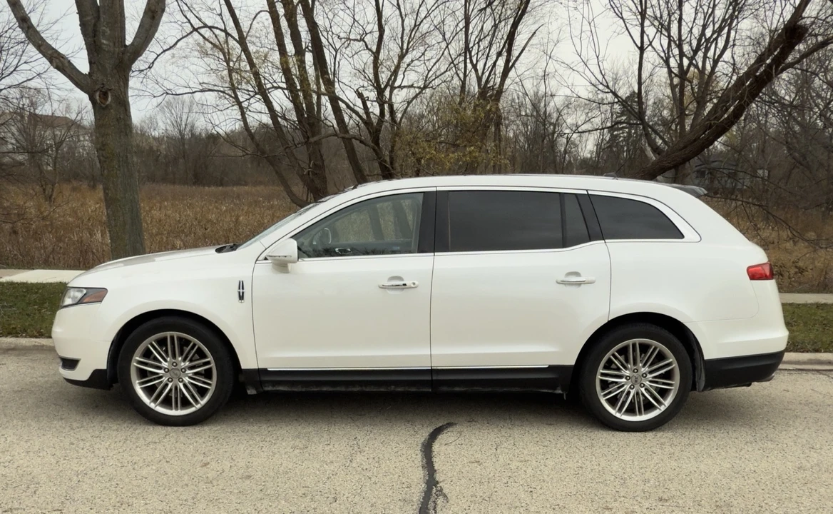 2015 Lincoln MKT - Image 7 of 21