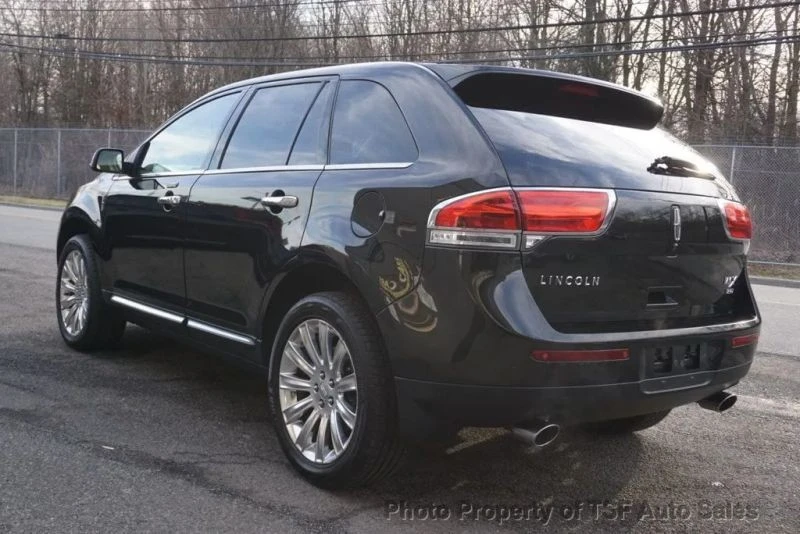 2015 Lincoln MKX - Image 5 of 12