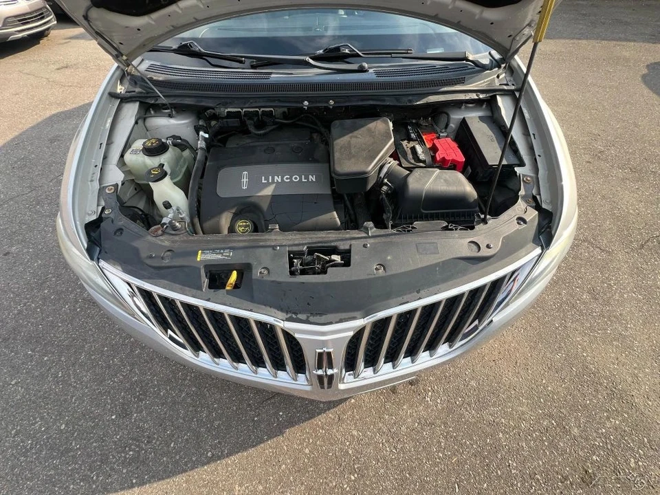 2015 Lincoln MKX - Image 17 of 21