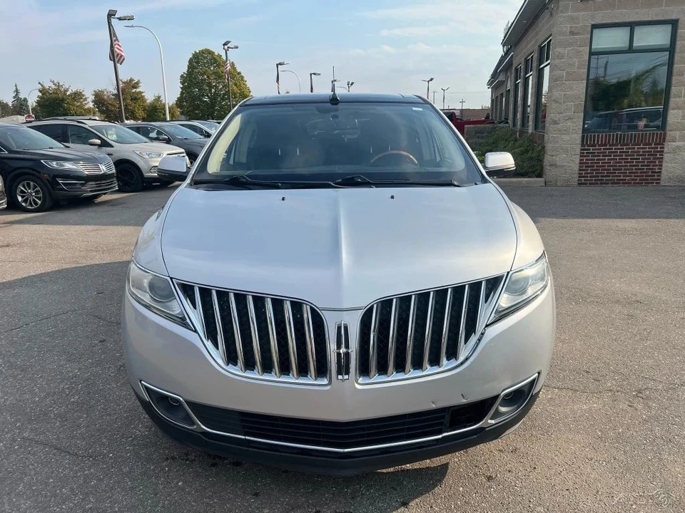 2015 Lincoln MKX - Image 8 of 12